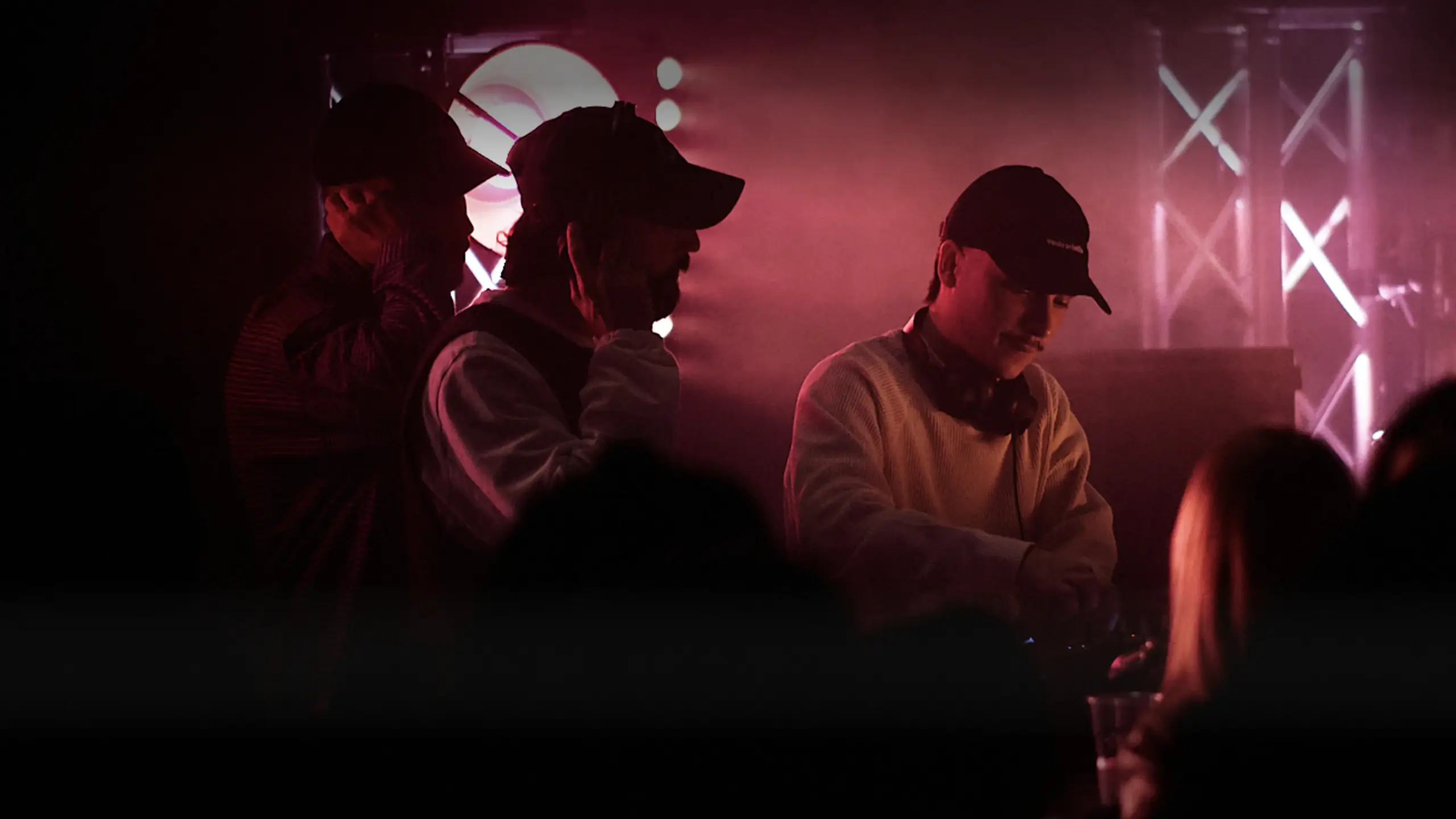 UTŌPIA CREW